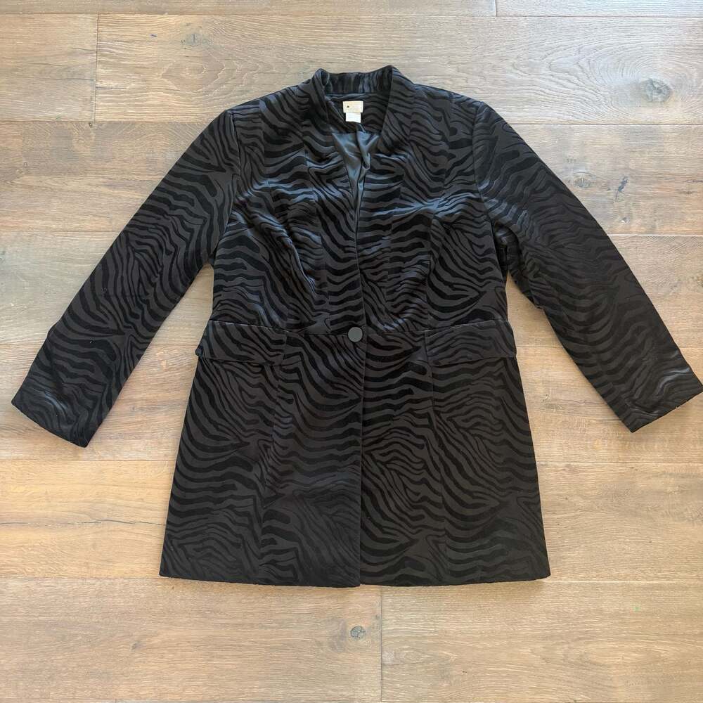 Chicos Black Velvet Animal Burnout Blazer Sz 12/14 Long Jacket Witchy Fairygoth